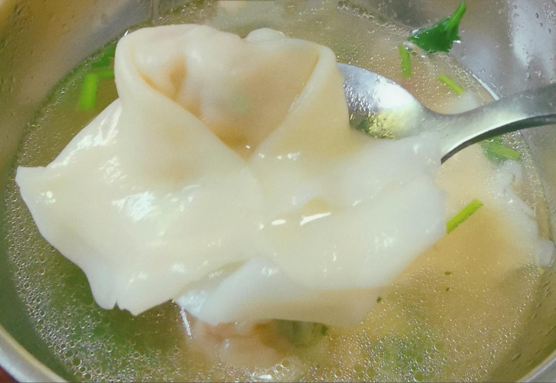 鲜肉虾仁混沌馅（附加超详细的混沌包法）