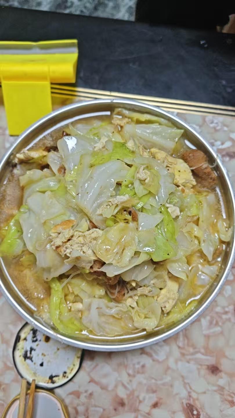 10分钟家常菜，巨好吃的包菜粉丝炒鸡蛋