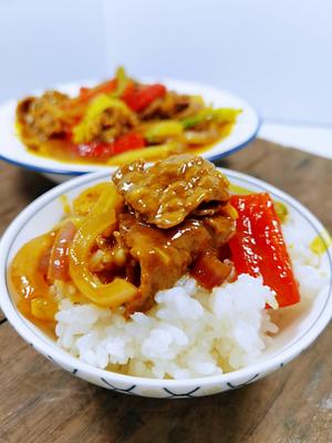 下饭菜•咖喱炒牛肉的做法 步骤17
