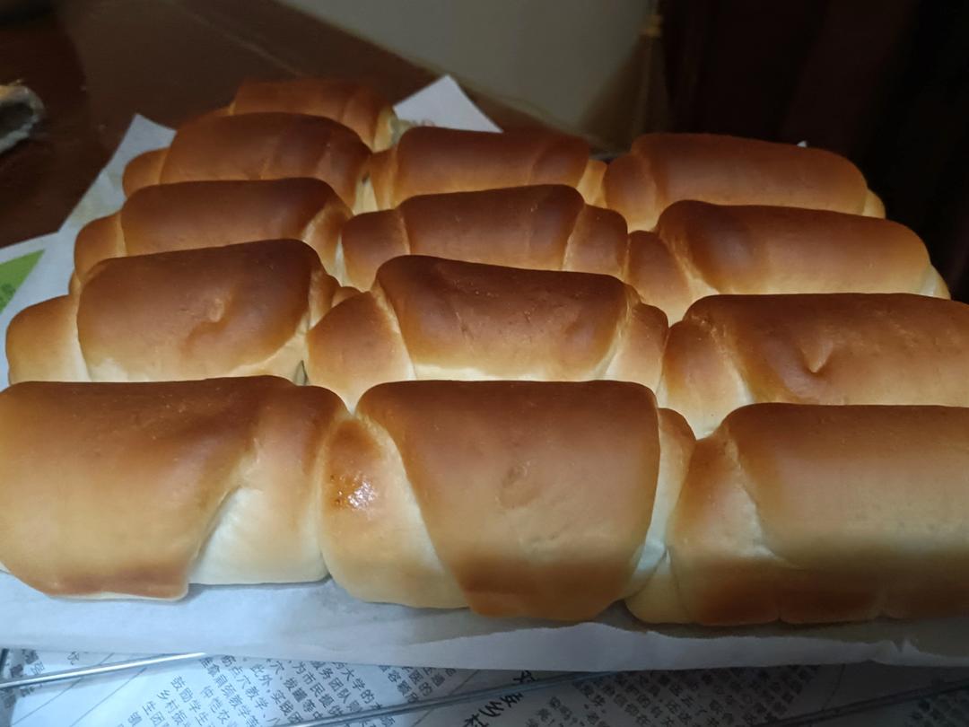 可以撕着吃的手撕挤挤面包！