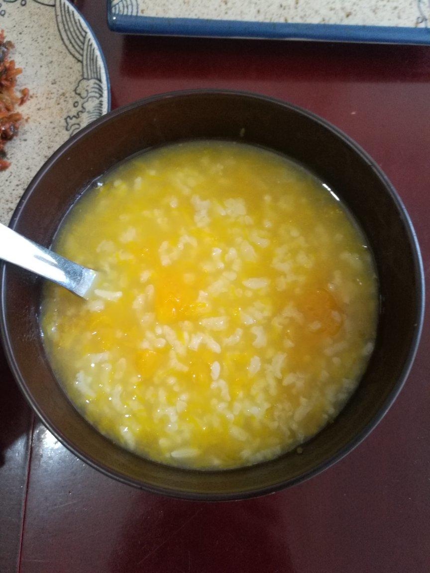 弥猫,做的软糯南瓜粥