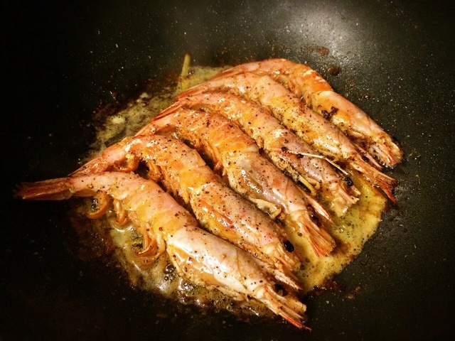 黄油煎虾