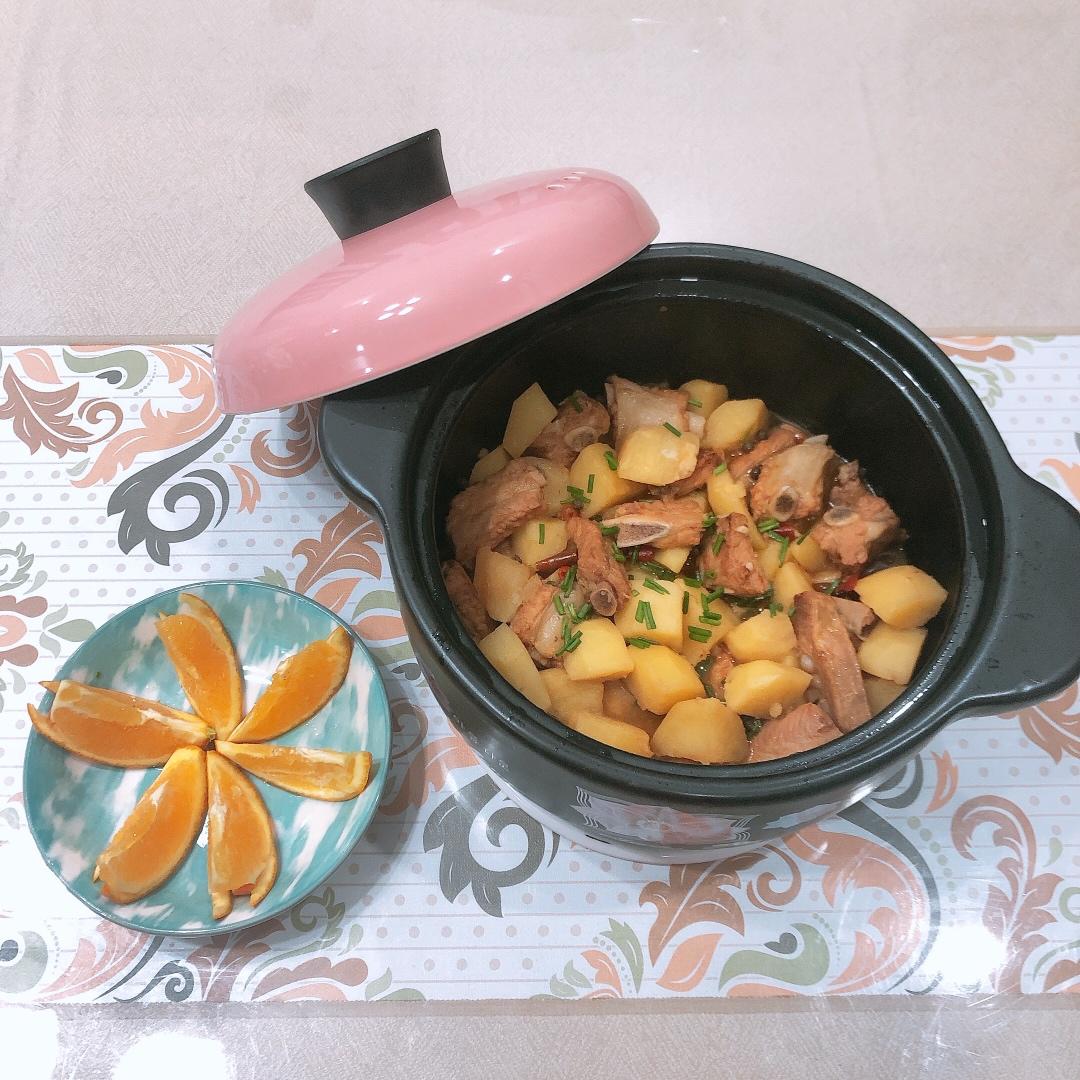 土豆炖排骨