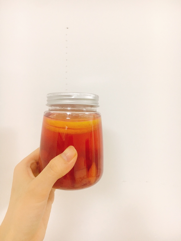 夏日特饮——超简单超好喝的冰镇柠檬鲜果绿茶的做法 步骤8