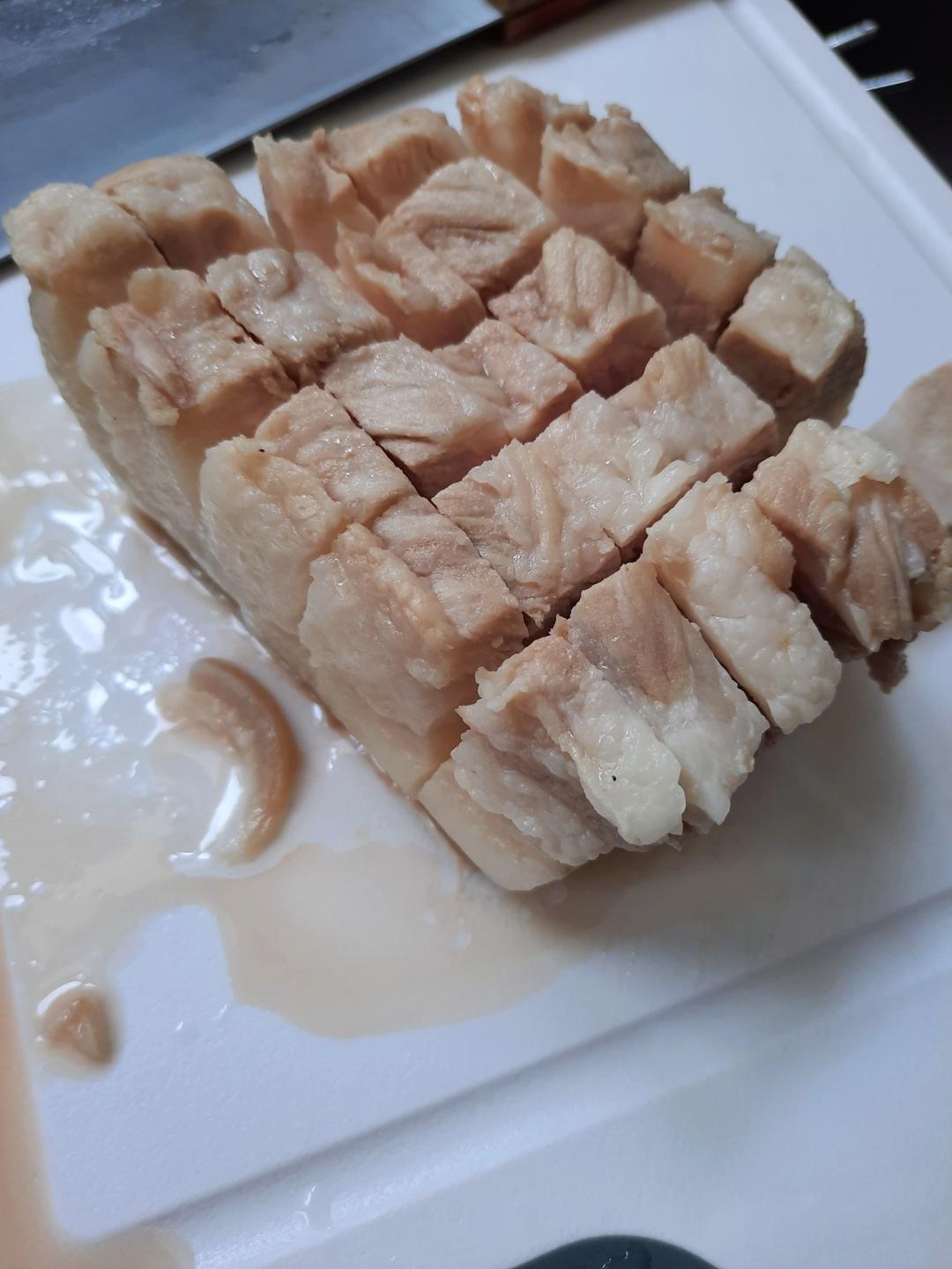 一次就成功的脆皮烧肉
