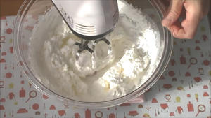 重乳酪奥利奥抹茶蛋糕（免烤免吉利丁芝士蛋糕）的做法 步骤4