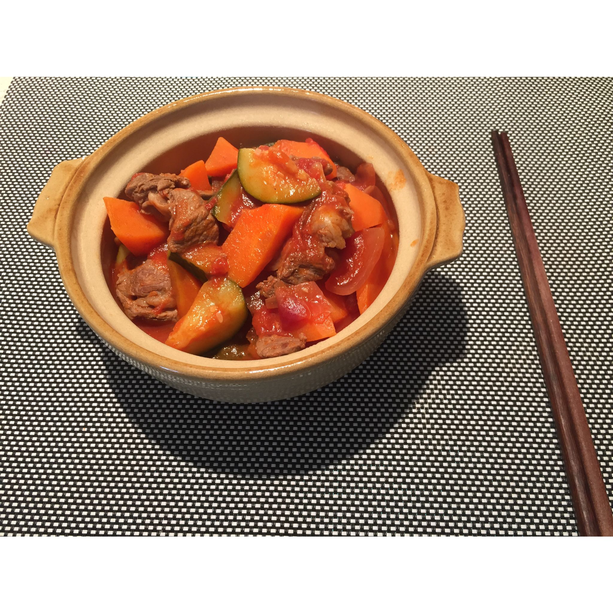 茄汁杂蔬炖牛腩