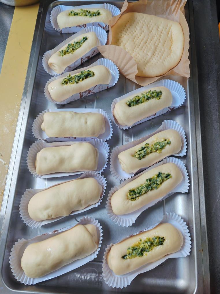 罗勒面包
