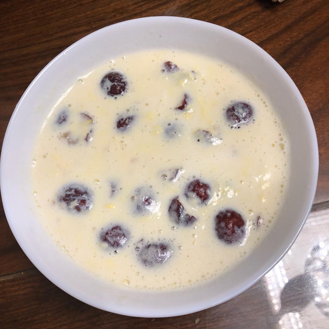 牛奶红枣燕麦粥（懒人早餐）