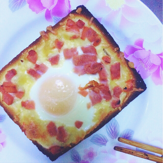 鸡蛋芝士烤吐司