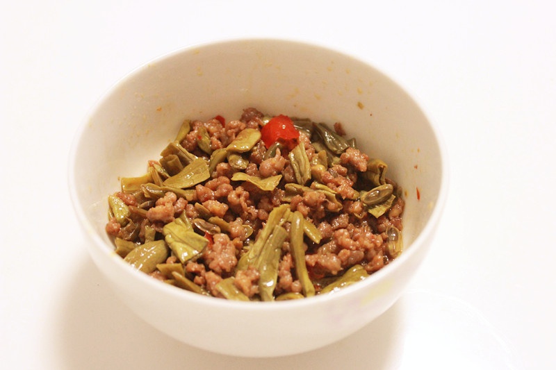 酸豇豆炒肉末