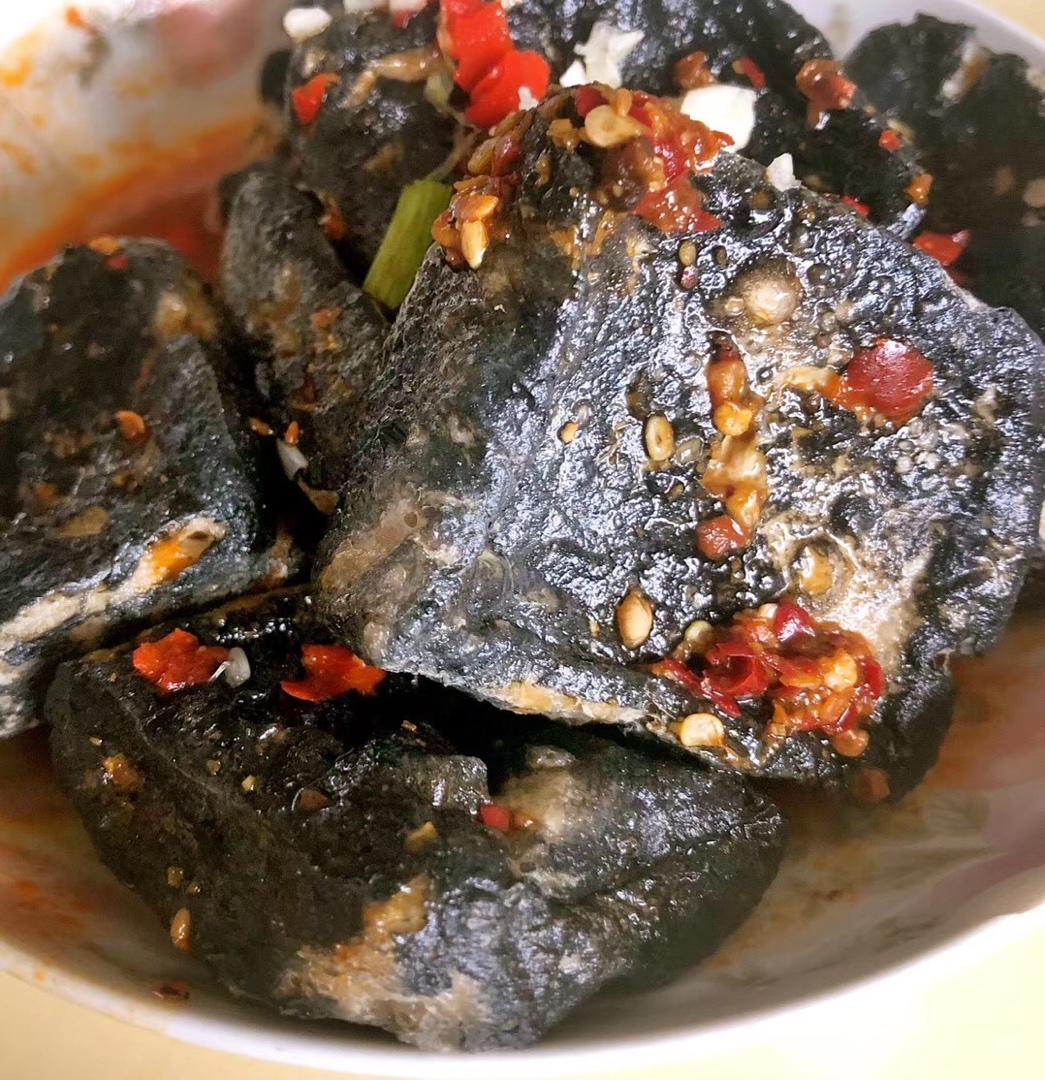 福嘟嘟26做的油炸臭豆腐(美味汤汁制作)