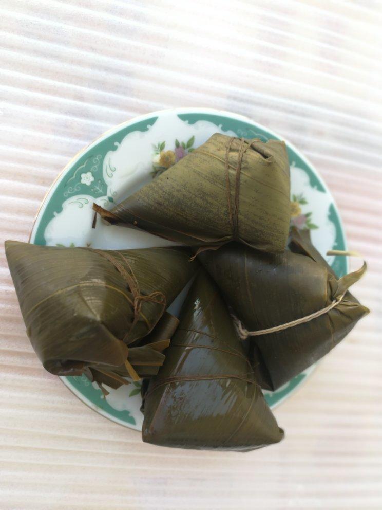 粽子 Sticky Rice Dumplings