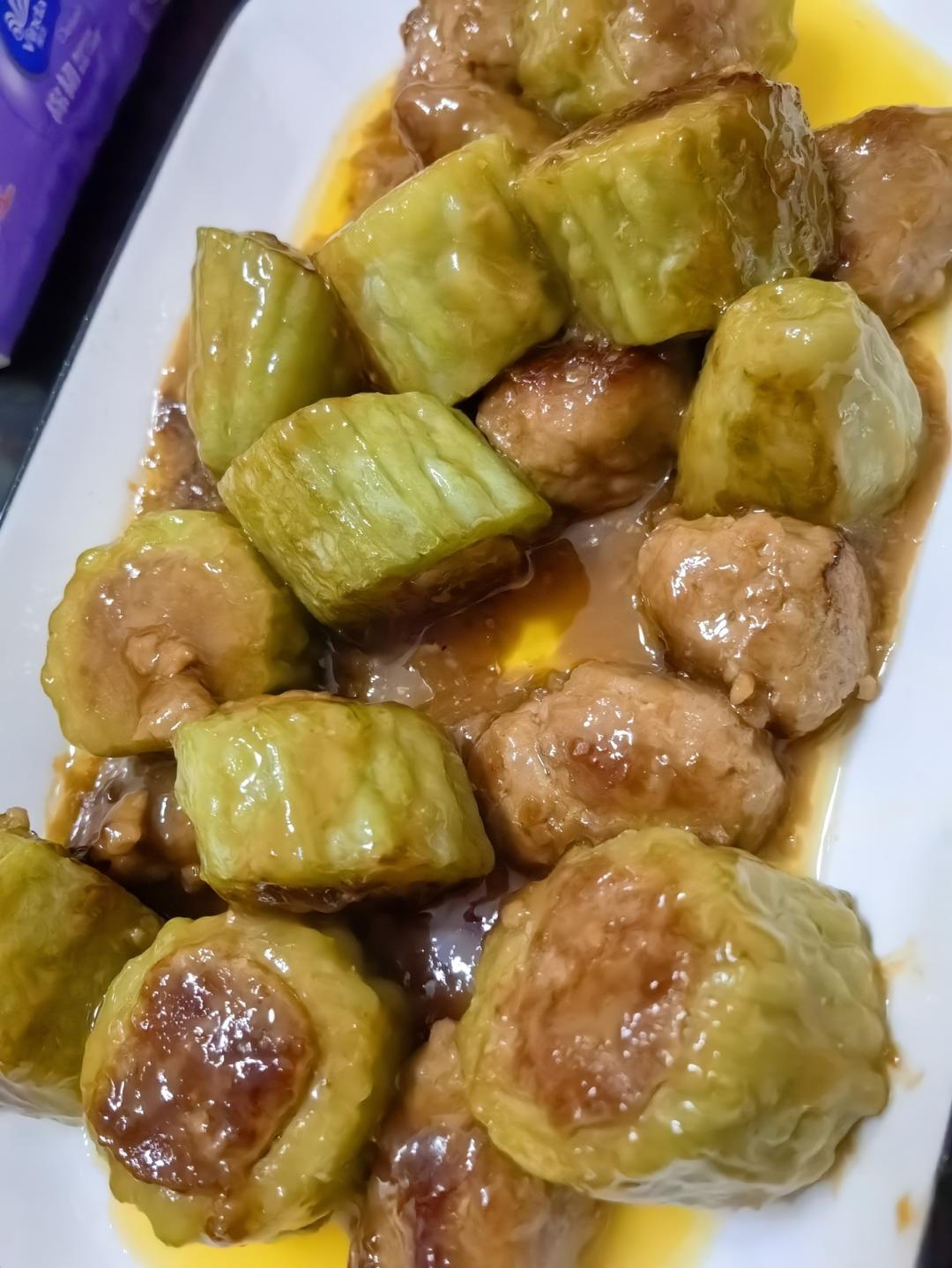 厨师长教你：“苦瓜酿肉”的家常做法，口感和味道很棒，先收藏了