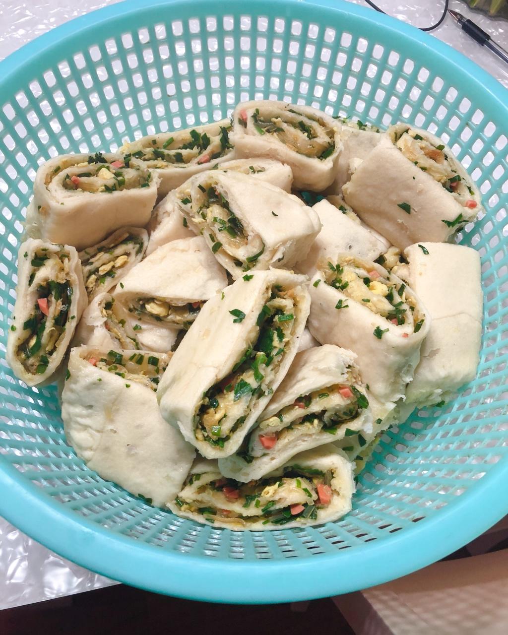 蒸菜卷（简单快手，不用发面）