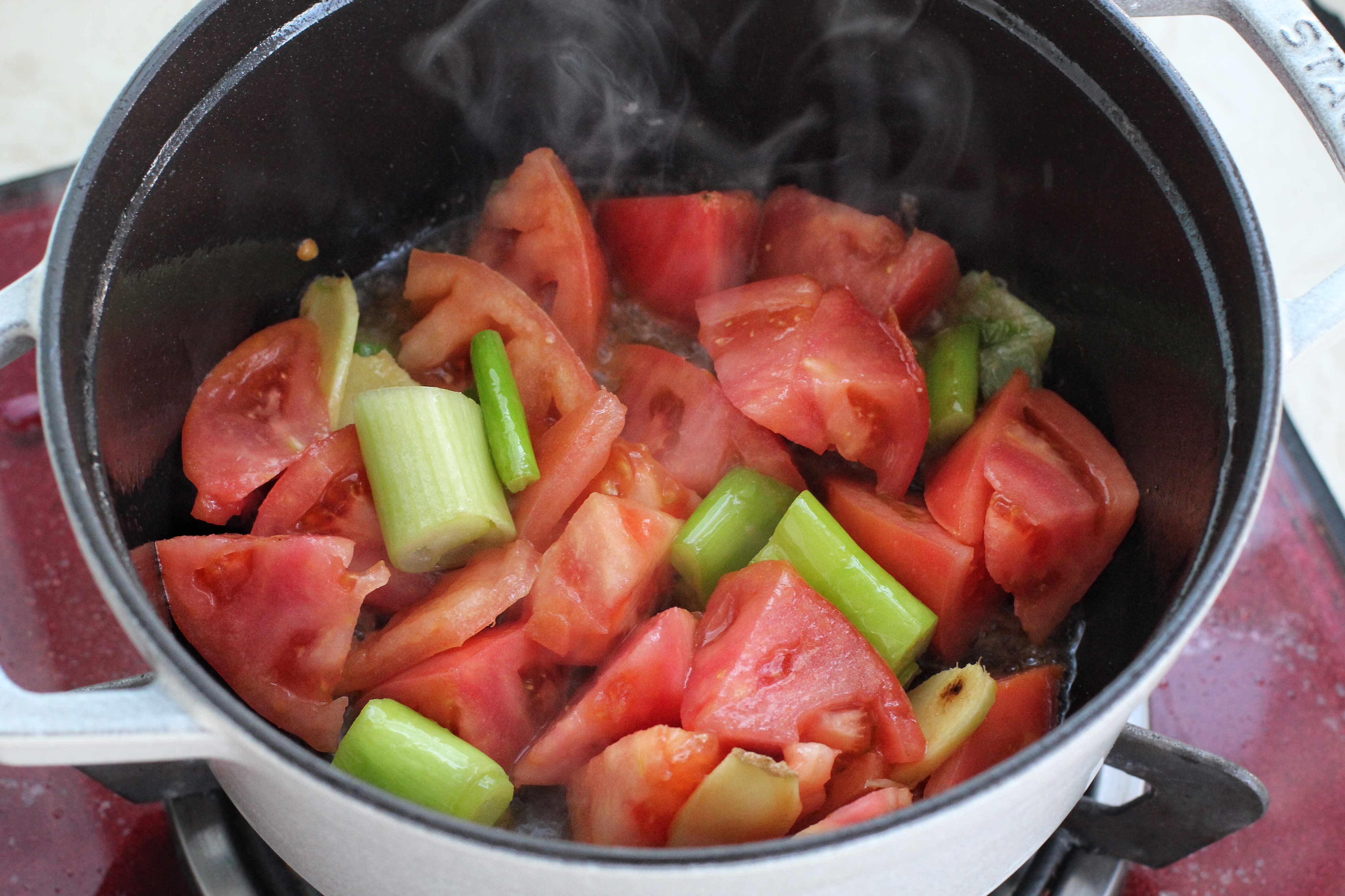 番茄土豆排骨汤的做法 步骤4
