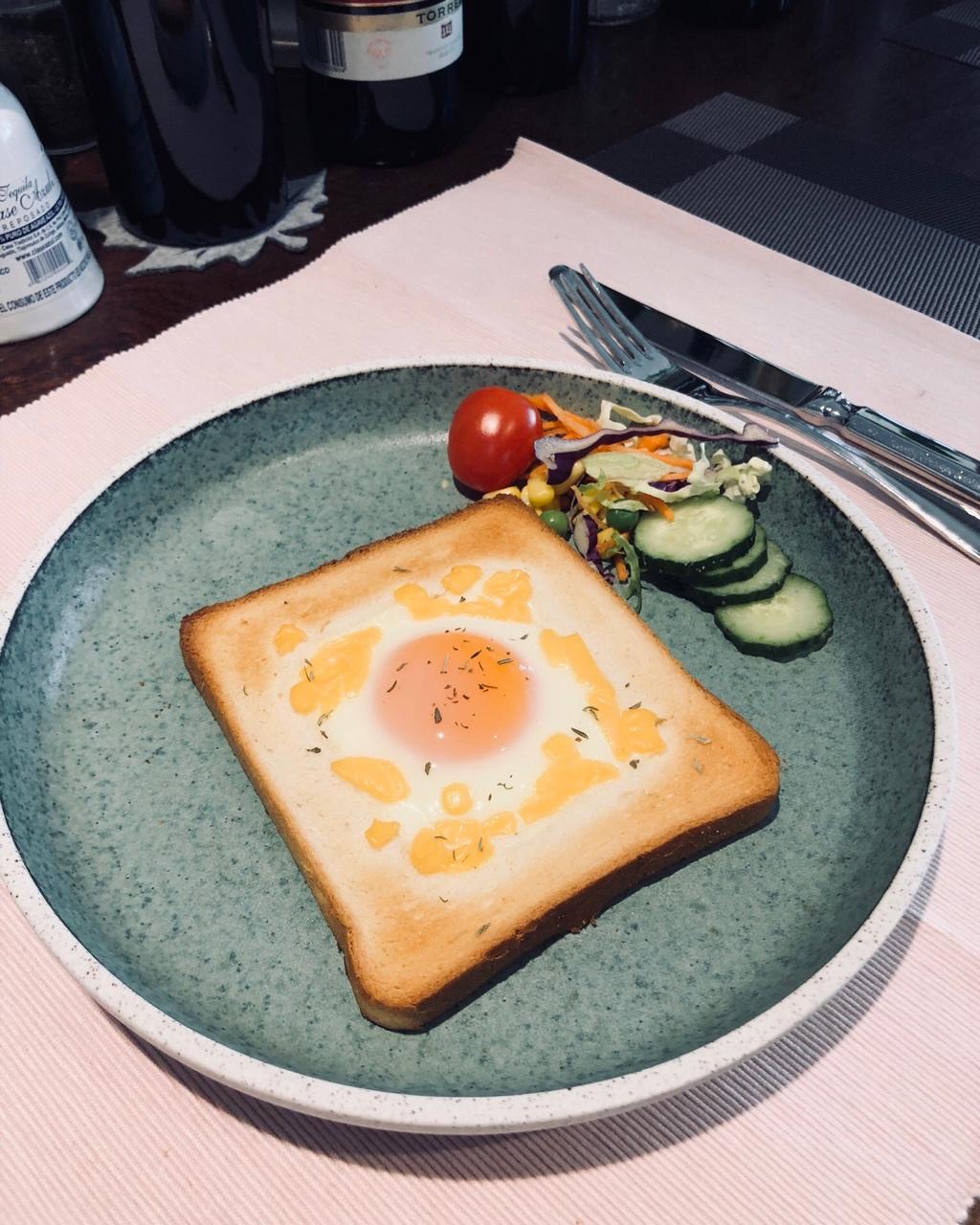 鸡蛋芝士烤吐司