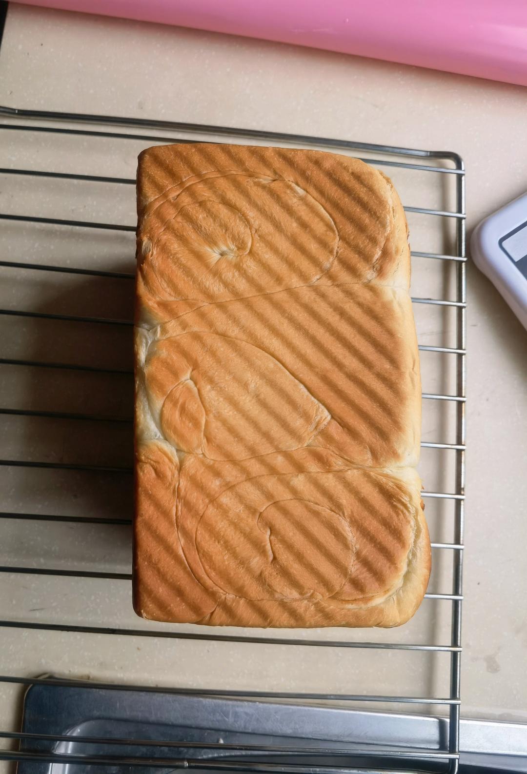 吐司，奶香手撕面包，超级香浓