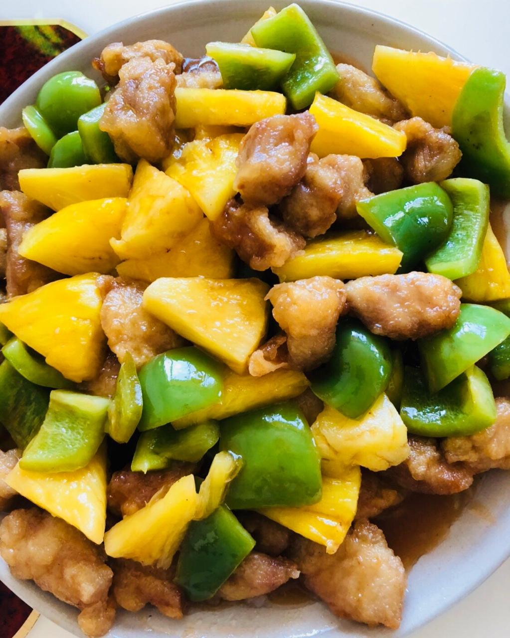 菠萝咕噜肉