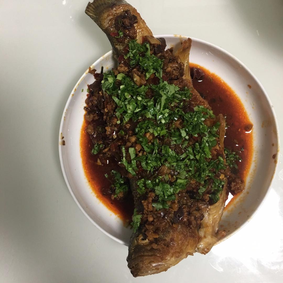 干烧鲈鱼