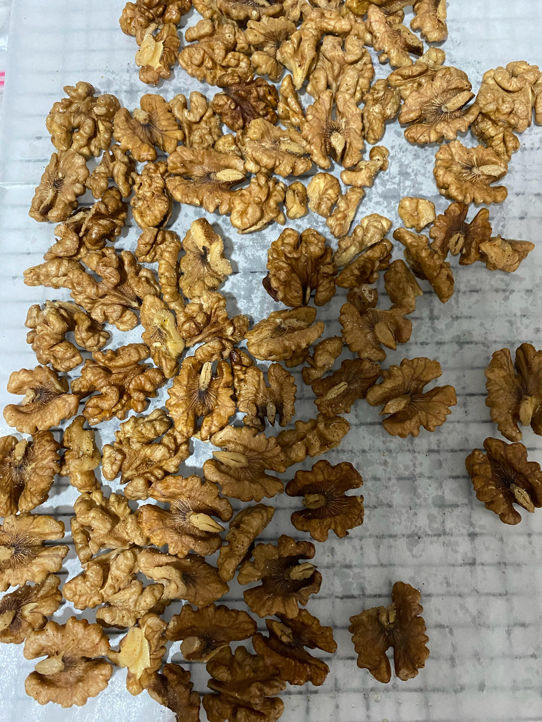 椒盐核桃（核桃最好吃的制作方法，没有之一）