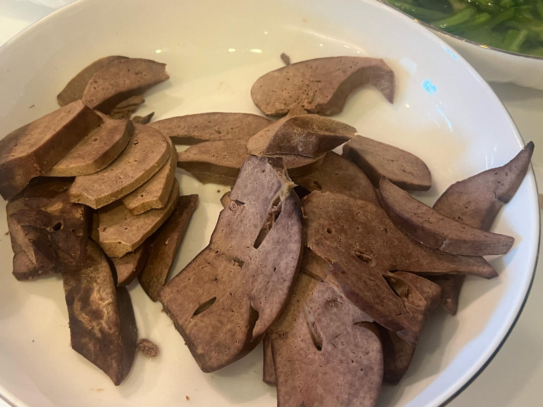 86岁奶奶教的盐水猪肝