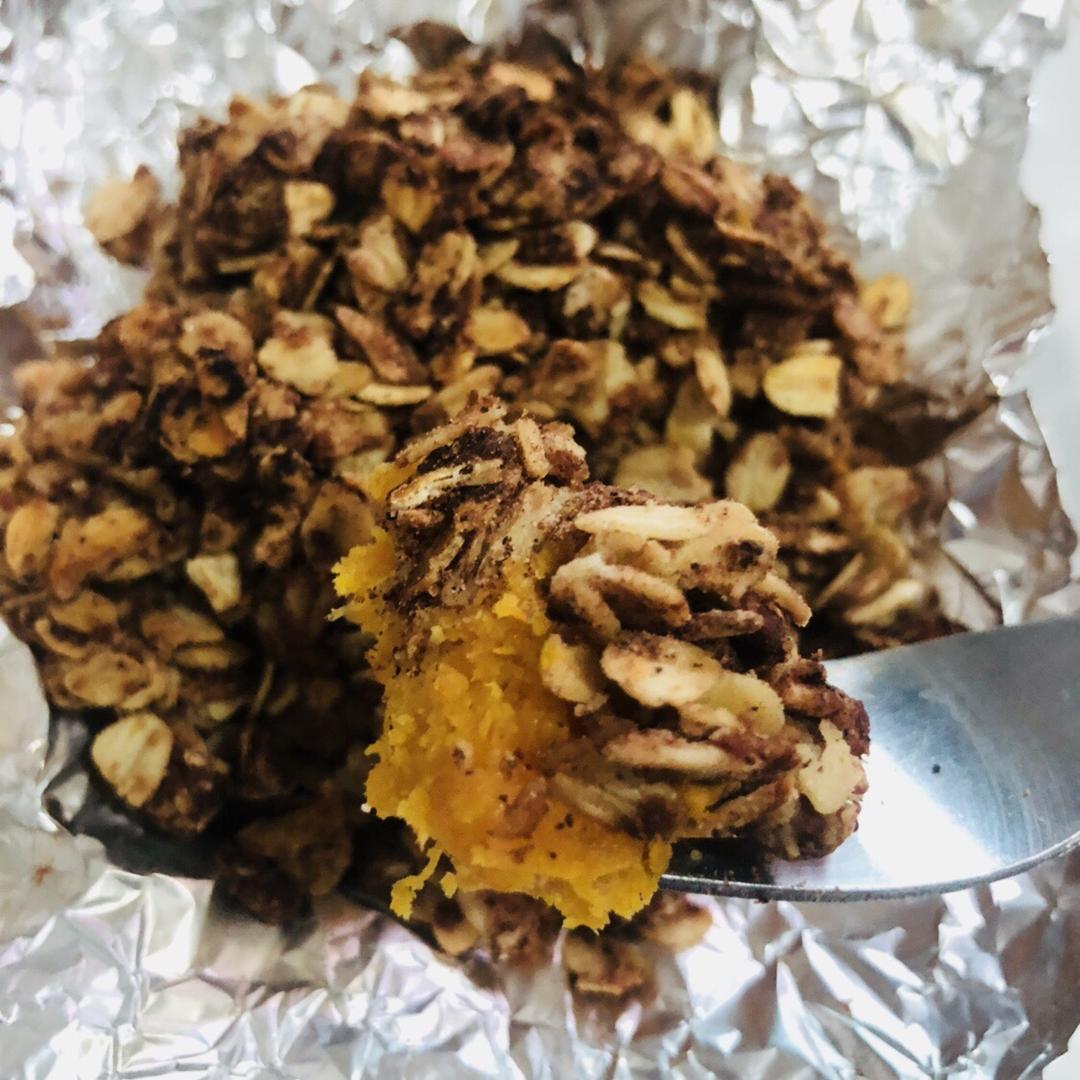 粉糯红薯泥配燕麦酥丨健康·三餐