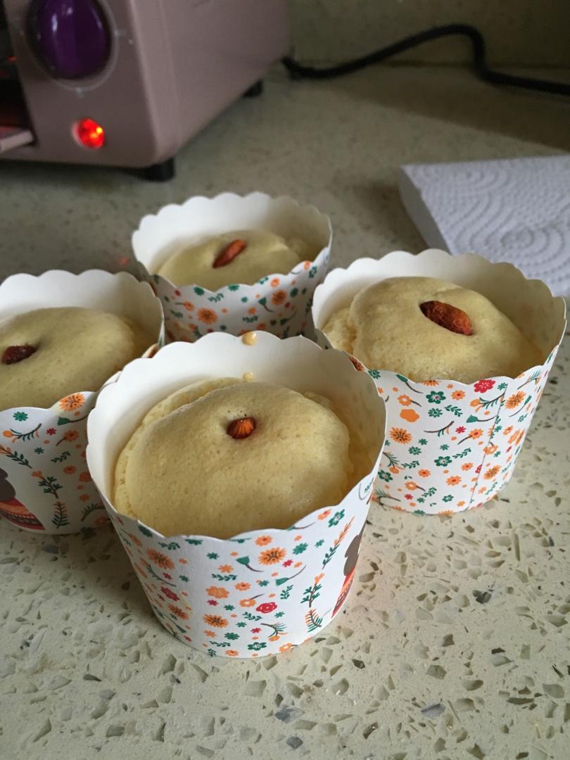 纸杯蛋糕 8寸戚风蛋糕的量