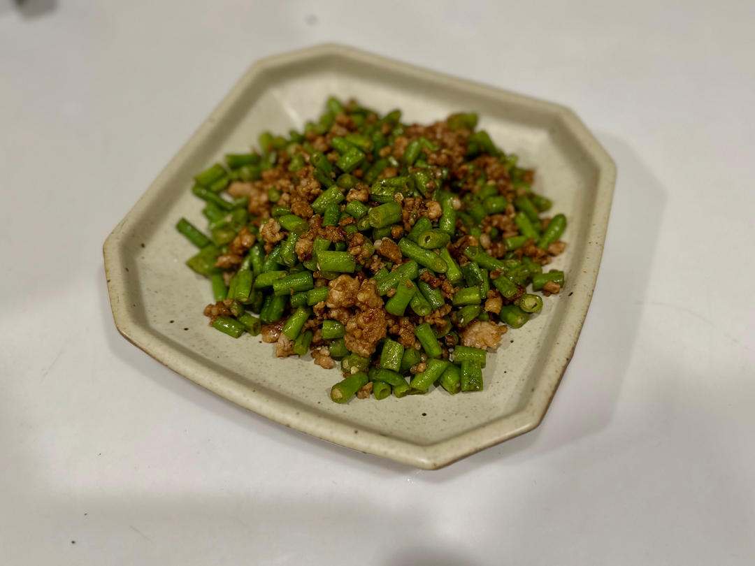 肉沫豆角下饭菜