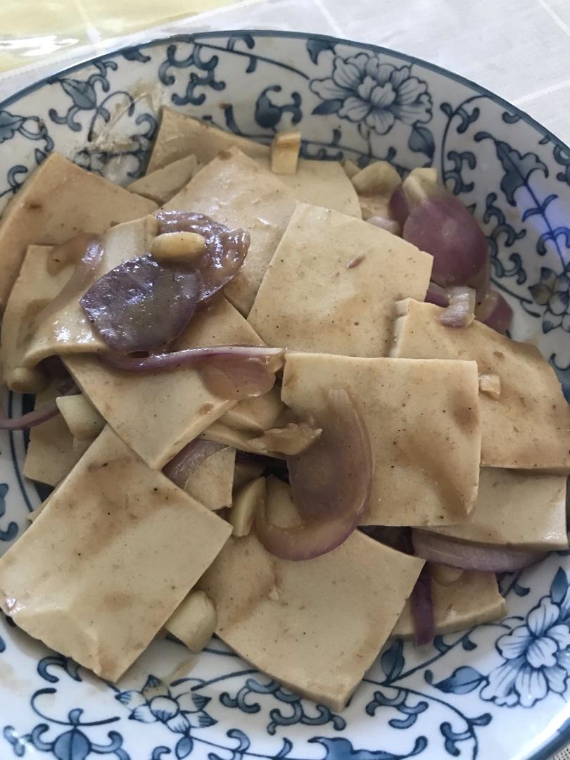 泡泡四溢的虾酱豆腐