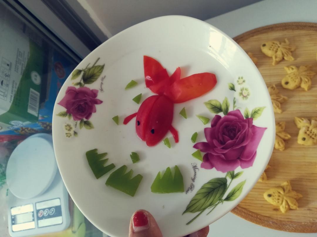 melbourne做的圣女果金鱼创意小盘饰の八