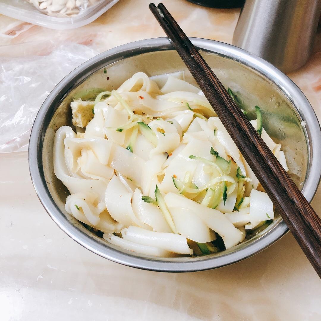 凉皮（新疆北屯凉皮）