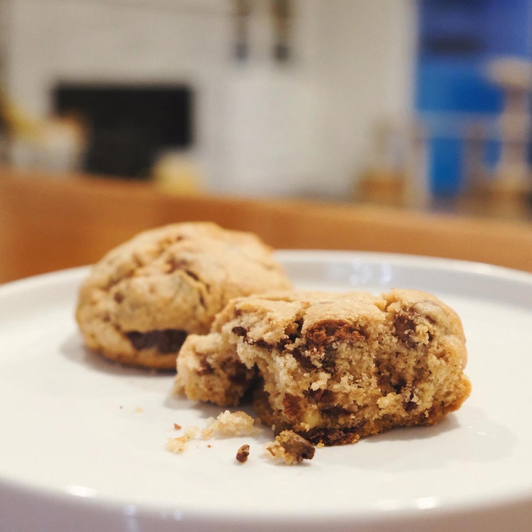 坊间传说纽约最好吃的巧克力曲奇饼Chocolate Chip Cookies at Levain Bakery