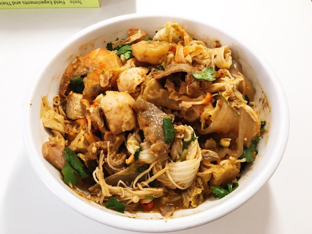 比麻辣烫好吃百倍的麻辣拌，浓郁鲜香麻辣又上瘾