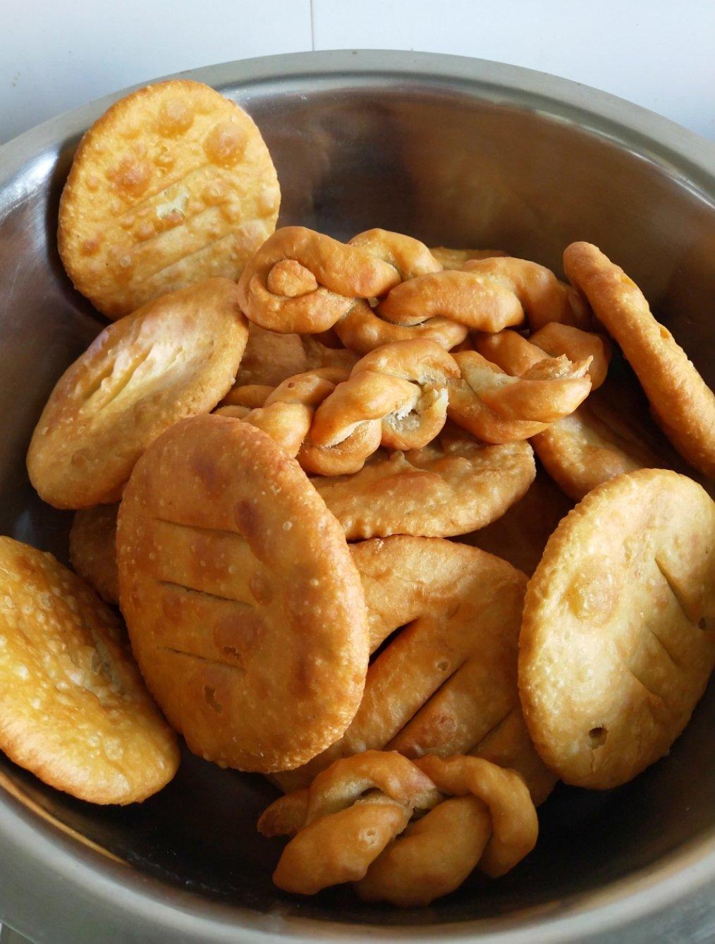 萱妈的阳光生活做的宁夏风味炸油饼