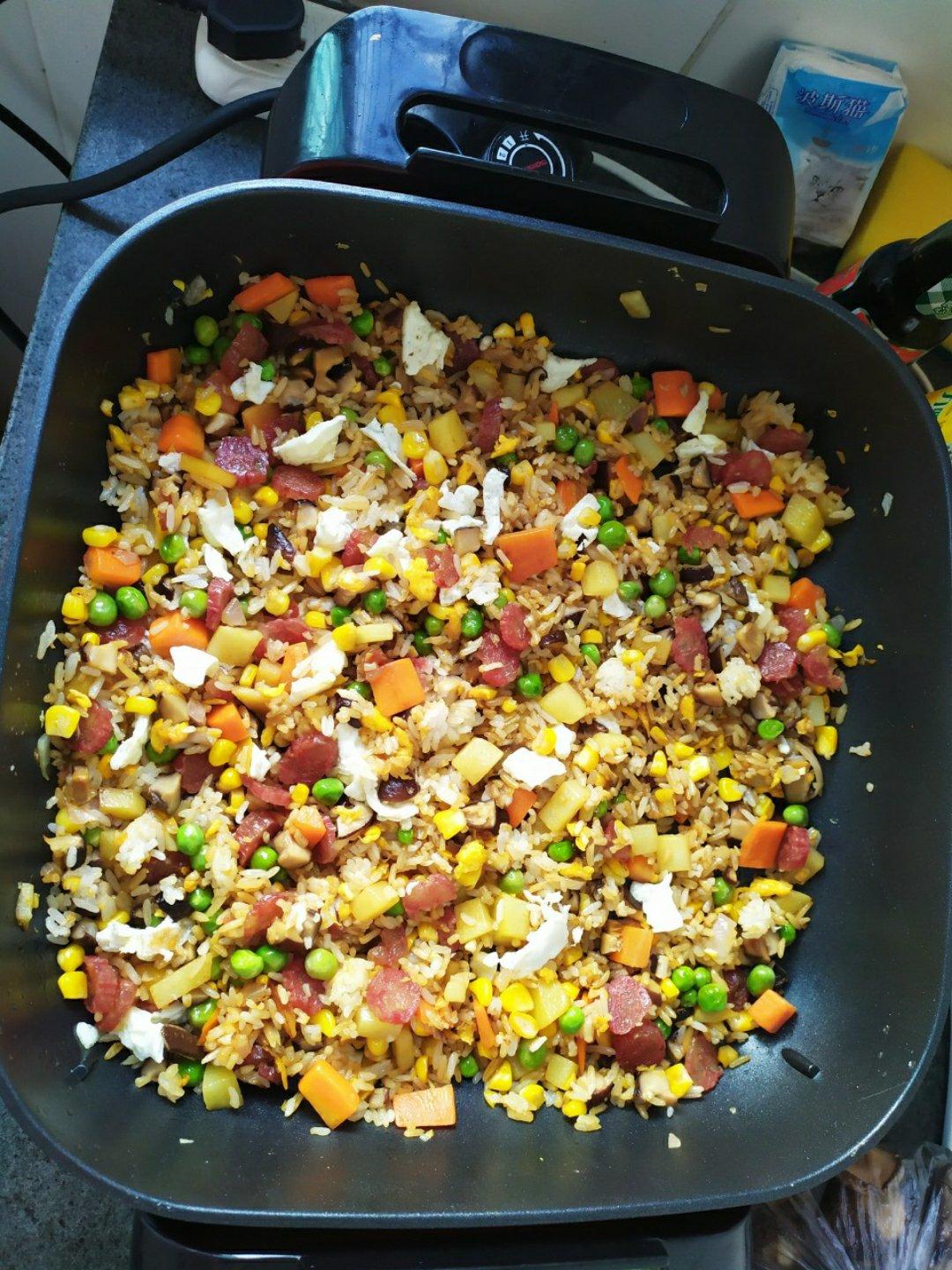 厨师长教你“蛋炒饭”如何做才好吃，答案都在这里面！