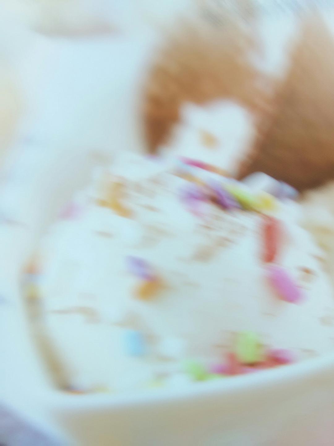 七彩椰蓉冰淇淋的做法