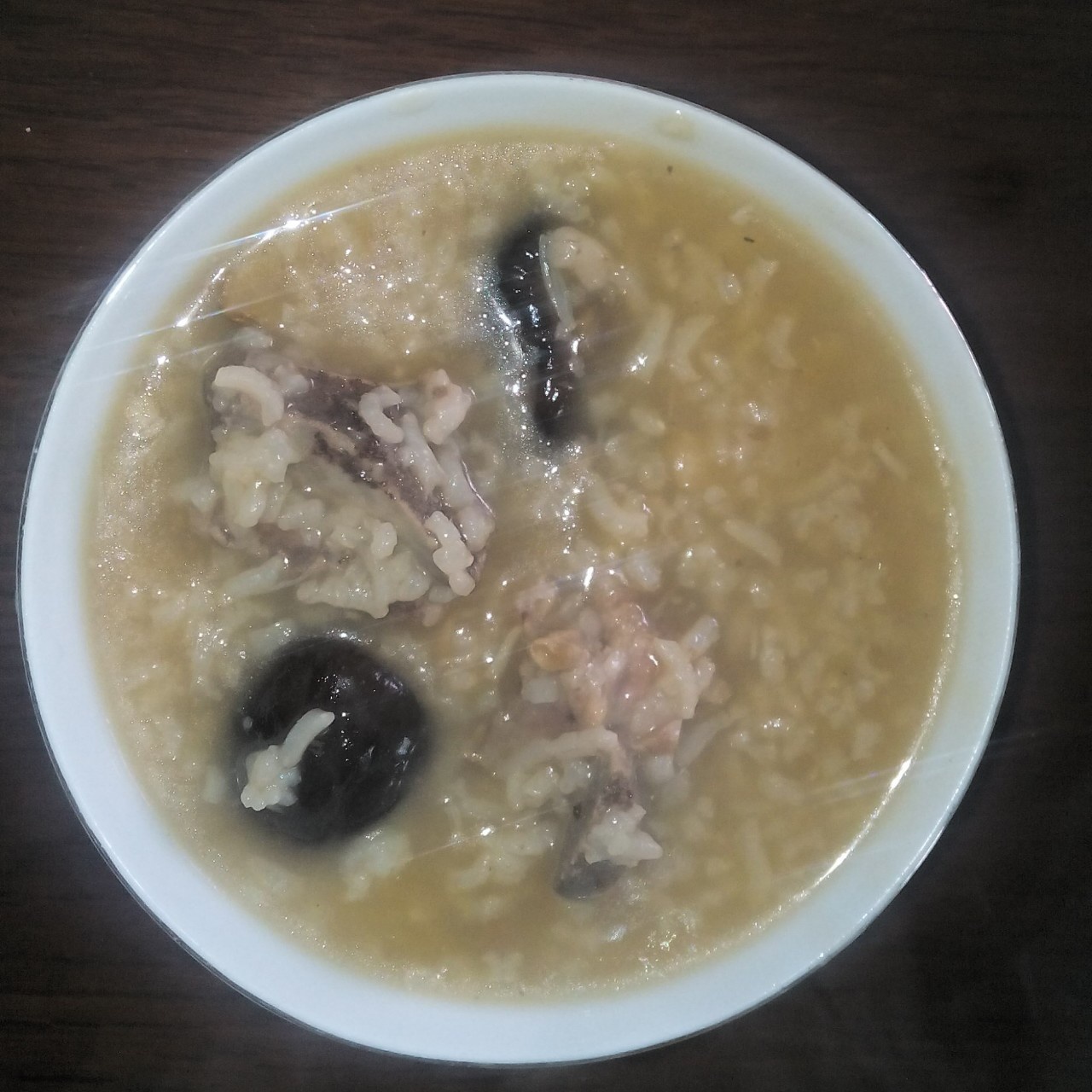 芹菜香菇排骨粥