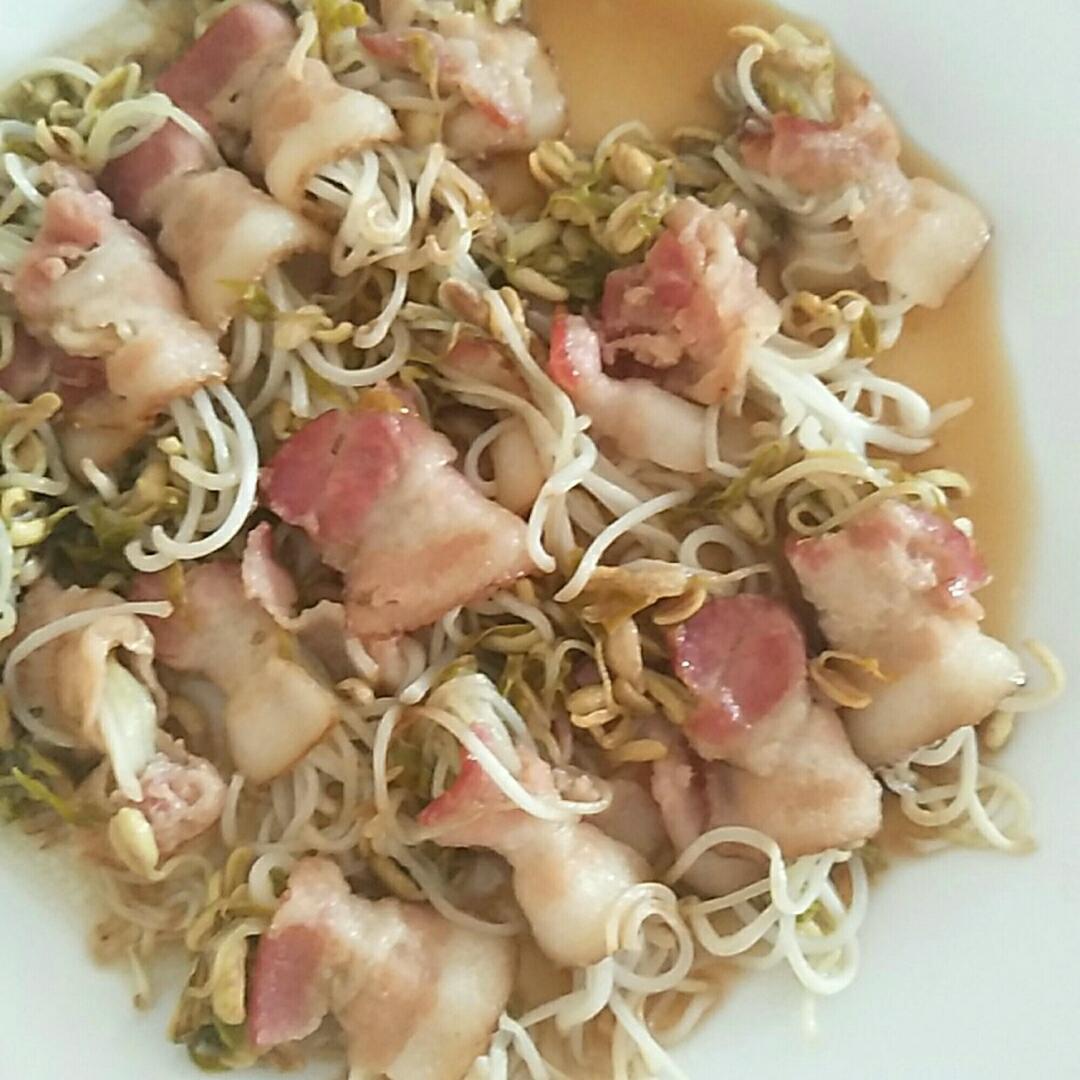 培根绿豆芽