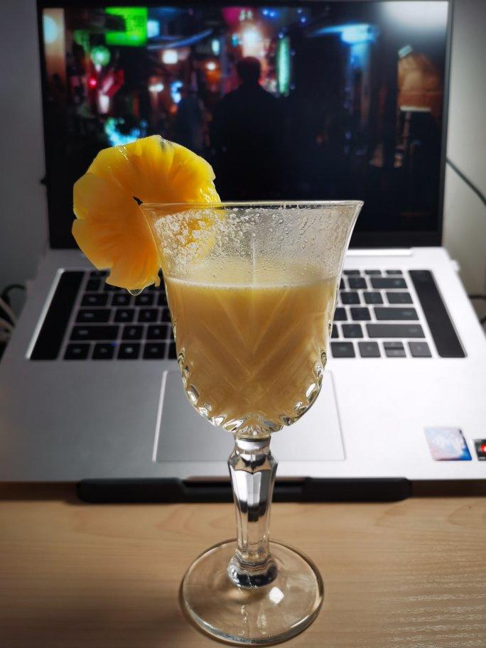 【椰林飘香pina colada🍹一杯自制夏日鸡尾酒图片】小玉尔啵_下厨房