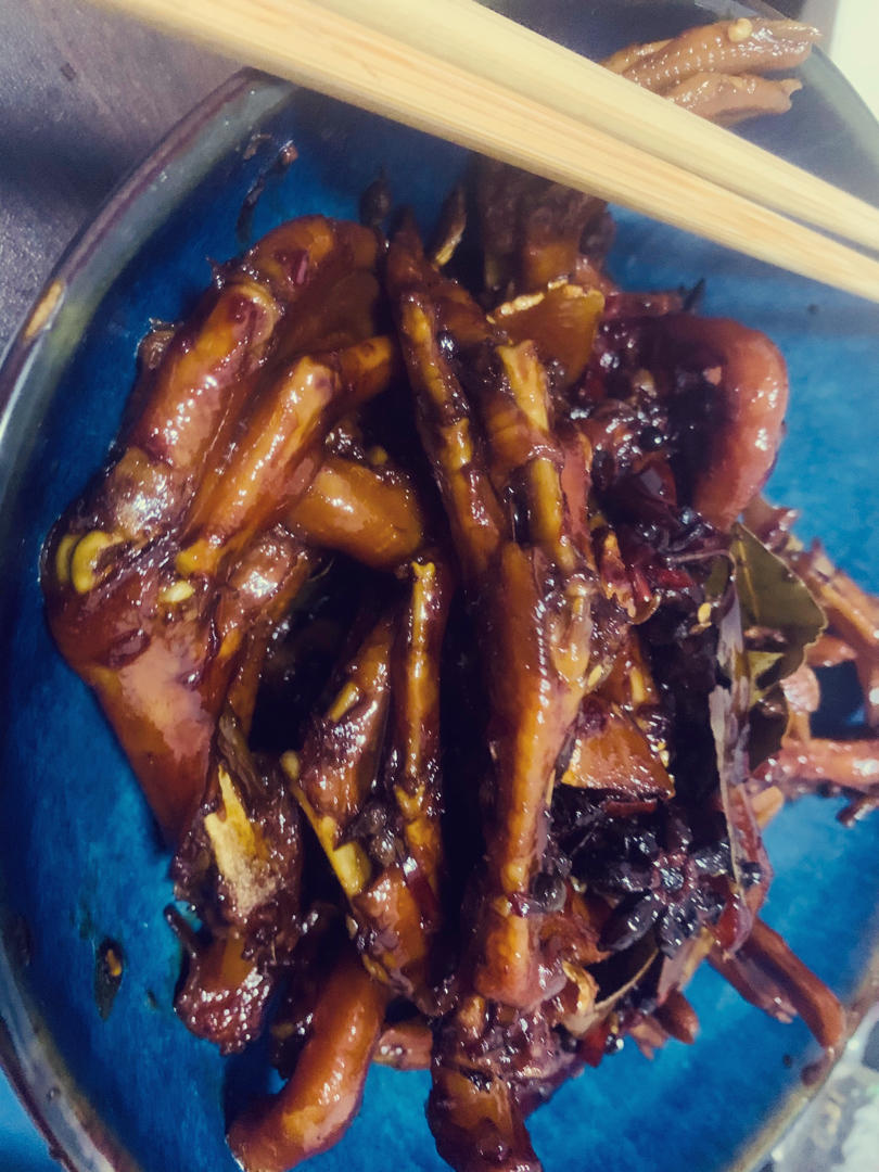 周黑鸭味～～～鸭翅 鸭爪