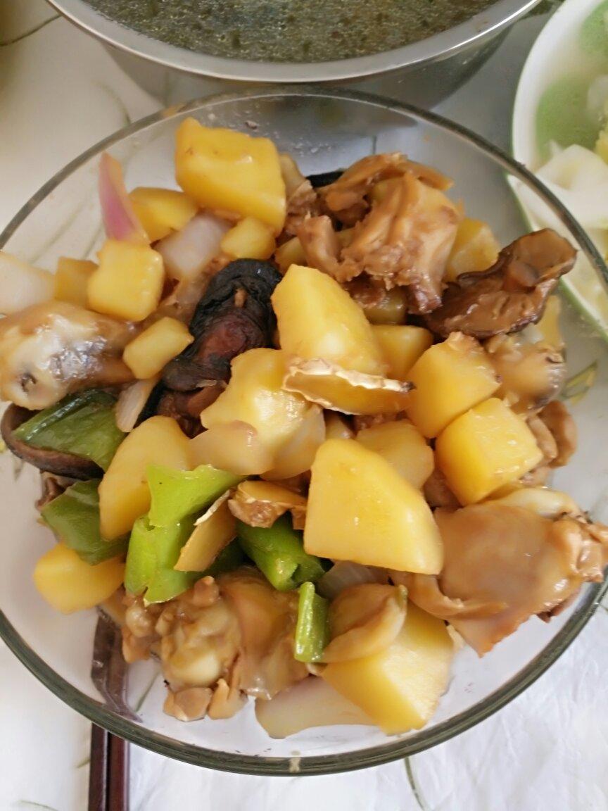 大盘鸡 Xin Jiang Chicken