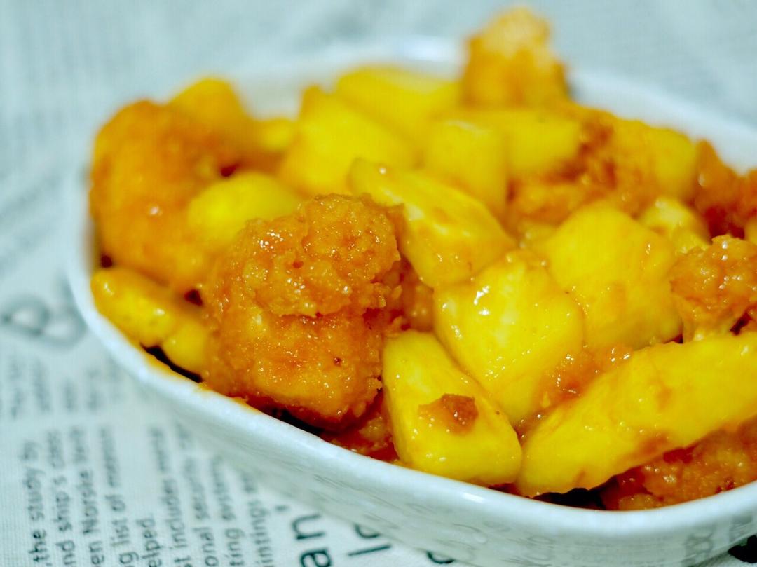 菠萝咕噜肉