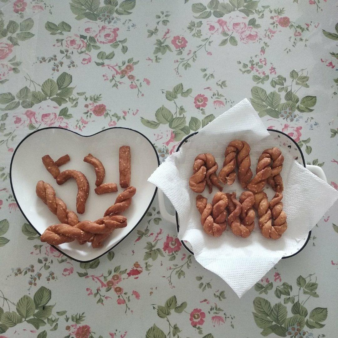 酥软蜂蜜小麻花，没人不喜欢！