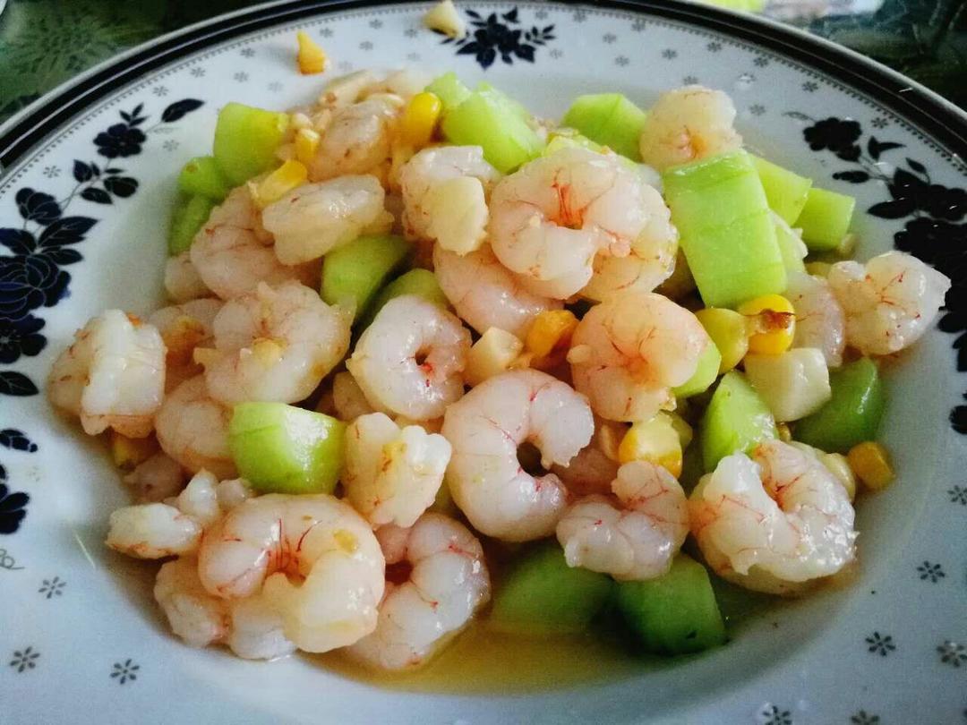 三色炒虾仁