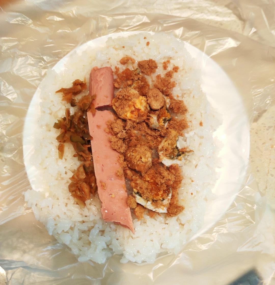 炊饭(糯米饭团)