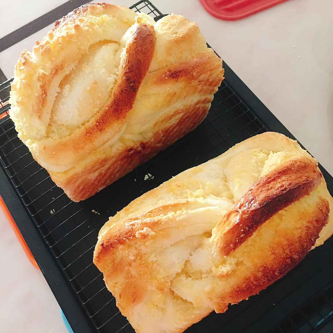 椰蓉吐司面包 Coconut Loaf