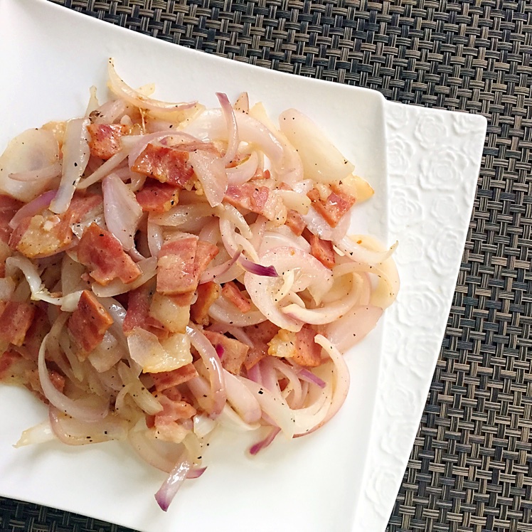 海龙女做的洋葱炒培根