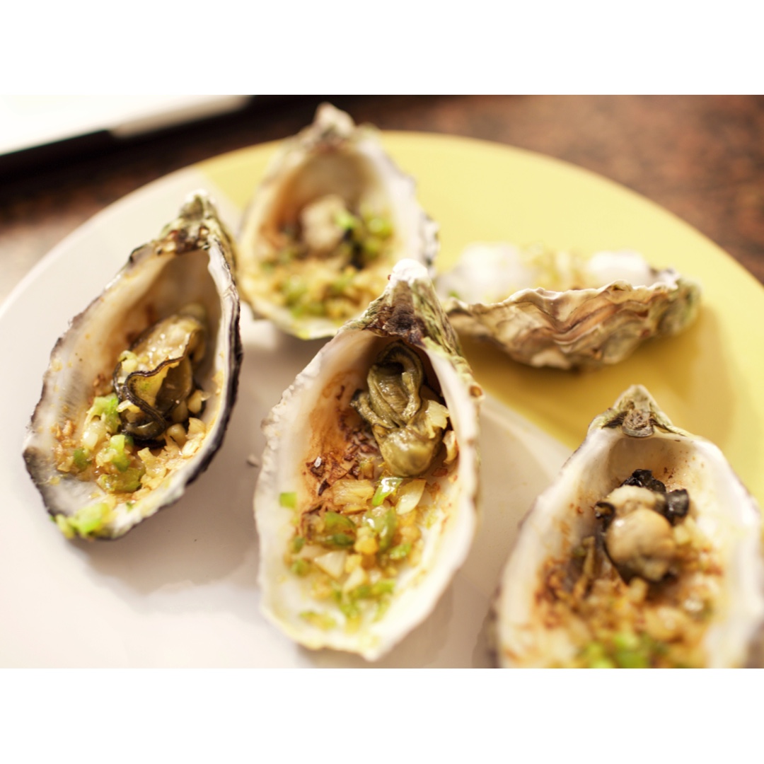 【曼食慢语】蒜蓉烤生蚝