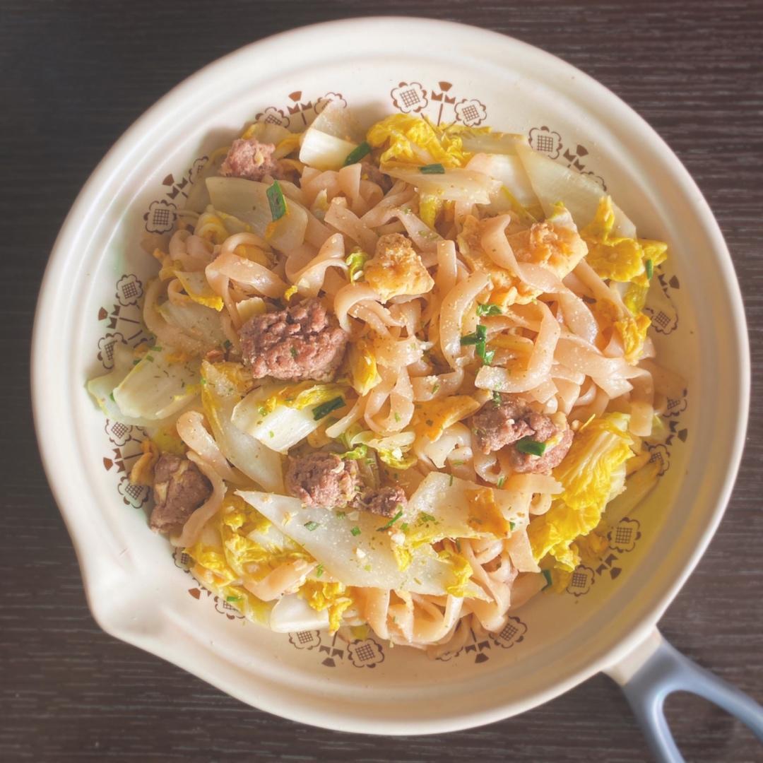 路边摊的炒河粉